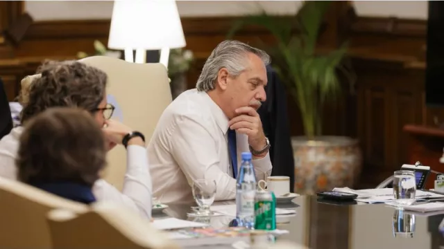 Inflación, pesimismo y expectativas electorales, según una nueva encuesta