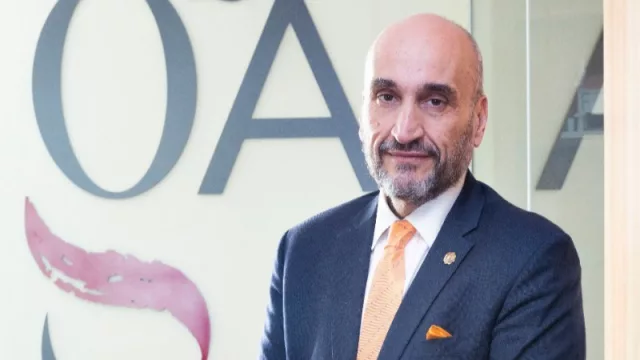 Tiempo es dinero: se pierde una media de € 2.580 por las demoras en constituir una empresa en España