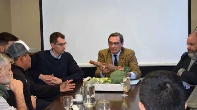 “De la Huerta a la Mesa” avanza con ejes de trabajo para potenciar la integración de la cadena logística y comercialización de productos tucumanos 