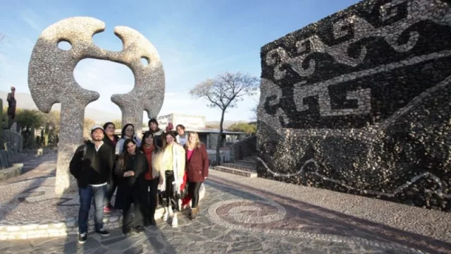 Tucumán promociona sus atractivos turísticos a empresarios del sector, que arribaron a la provincia desde Misiones, Brasil y Paraguay 