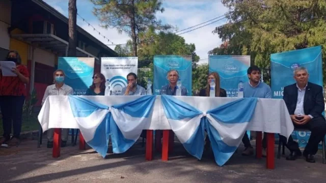 Entregaron microcréditos a 130 emprendedores y a productores agropecuarios por más de $ 3 millones