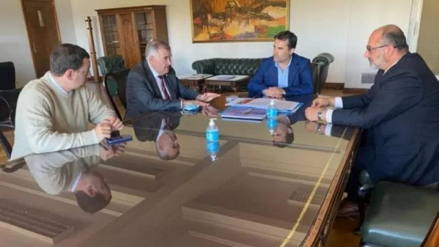 Reunión clave: garantizan la provisión de gas y combustibles para las actividades económicas de Tucumán