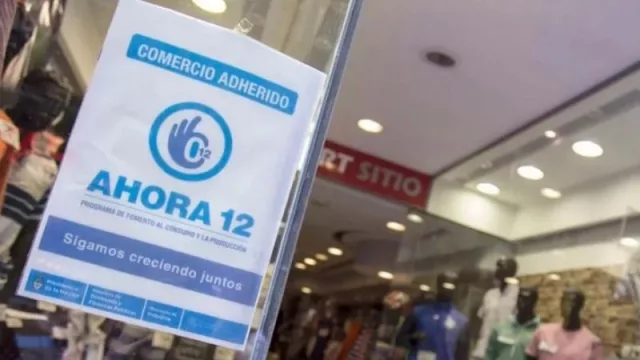 El Gobierno autorizó el incremento de la tasa de interés del programa Ahora 12 (para compras en cuotas con tarjeta de crédito)