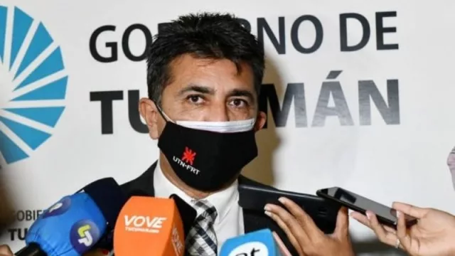 “Me gusta trabajar, vengo del interior, de Santa Ana, me costó todo y sé de la importancia de que las obras lleguen porque lo pasé con mi familia”