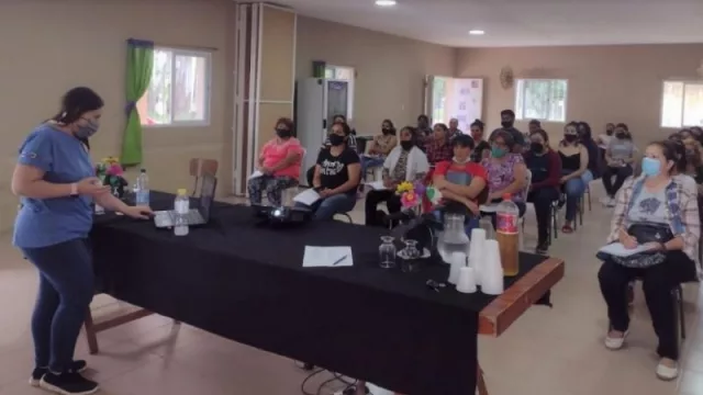 Continúan las capacitaciones a emprendedoras tucumanas: 23 se capacitaron en Manejo Seguro de Alimentos 