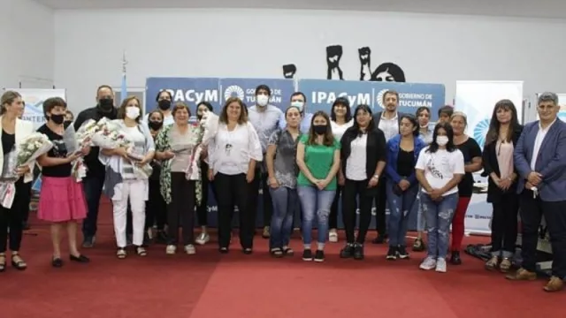 Una cooperativa conformada por mujeres tucumanas recibió herramientas para potenciar sus trabajos