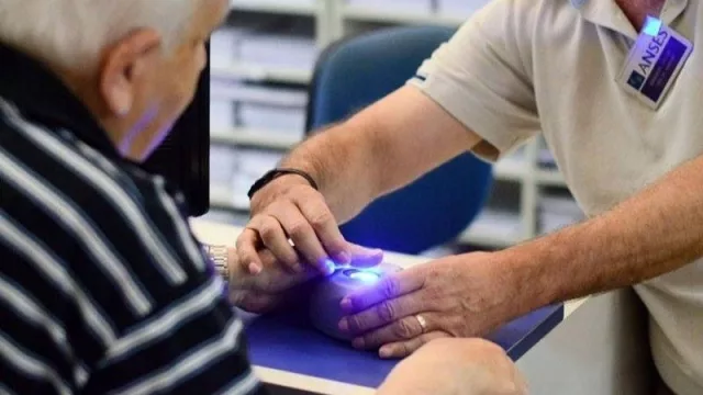 Anses solicitó a los bancos que el trámite para obtener la Fe de vida sea digital