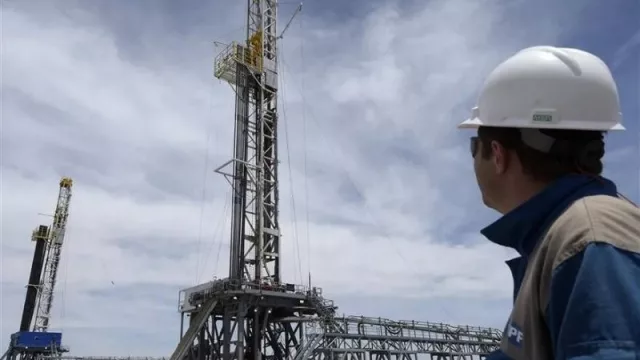 ¡Arrancá con energía! YPF anunció una búsqueda laboral para incorporar a jóvenes profesionales