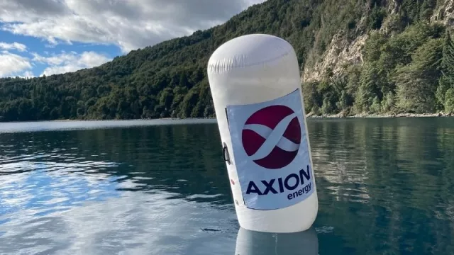 Axion energy elige apoyar al deporte: desde el Super TC 2000 hasta el circuito OWA (una competencia de nado en Bariloche en la que estuvimos presentes)
