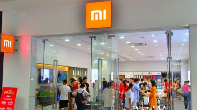Cómo funciona Xiaomi, la marca china que llegó a hacer celulares a Tierra del Fuego y pone nervioso a Apple