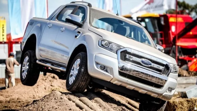 Por renovación de flota, YPF subasta online seis modelos de Ford Ranger