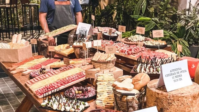 En eventos, entre amigos y en reuniones familiares está FAFÁ, la quesería que logró conquistar a los tucumanos