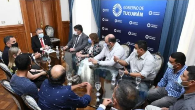 Asisten a productores de cerdos por más de $ 2 millones por los incendios que se desencadenaron en el este tucumano