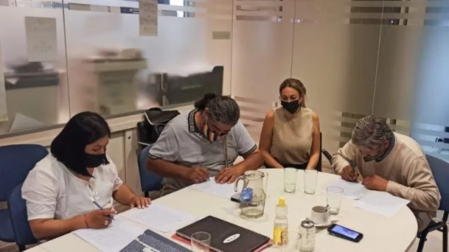 Firman un convenio por $ 22 millones para crear un mercado artesano en Tafí del Valle (beneficiará a productores de la zona)