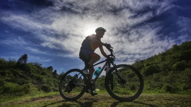 Turismo se recupera: números récord en ocupación hotelera (los bares trabajaron de manera intensa durante el fin de semana largo)