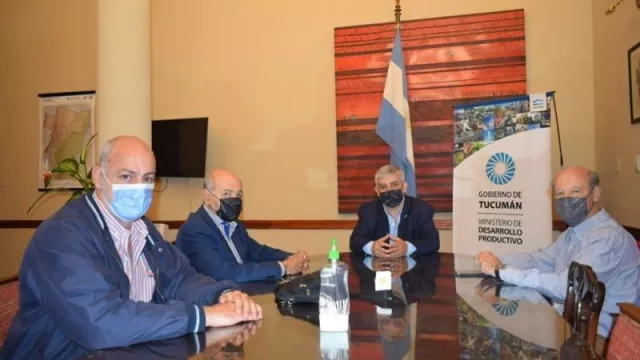 Coordinan acciones en materia de políticas de inclusión laboral para distintos sectores de Tucumán 