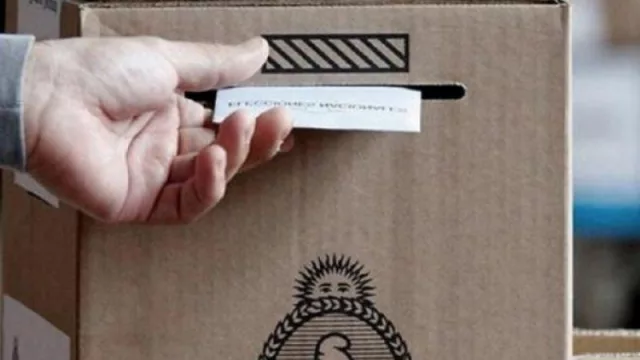 Se dispuso que se suspenderán las clases en escuelas y colegios tucumanos afectados por las PASO