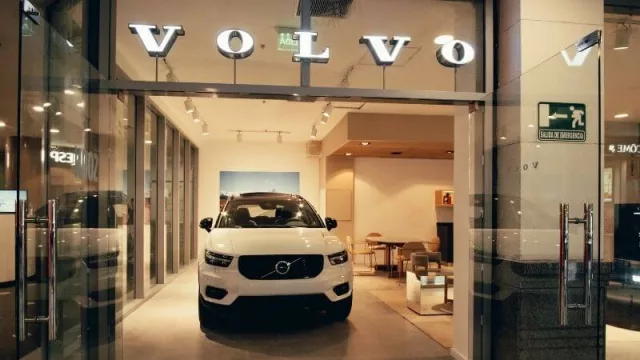 Volvo Cars abre una tienda donde no vende autos