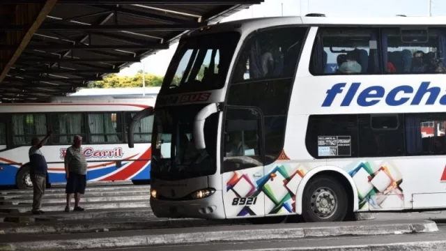 Turismo: habilitaron los micros de larga distancia en Tucumán: sólo para vacunados y con protocolos 