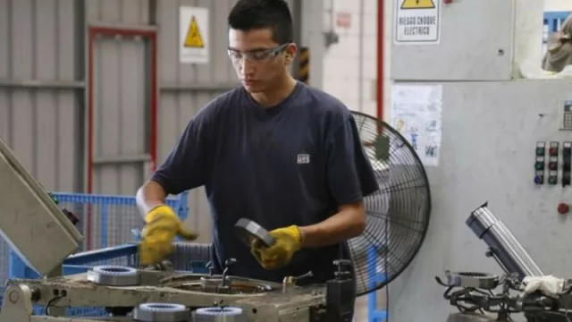 Asistencia económica para pymes que contraten personal de entre 18 y 24 años 