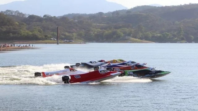 Se encenderán los motores de las lanchas en El Cadillal: vuelve la F1 Powerboat (expectativa e impacto económico)