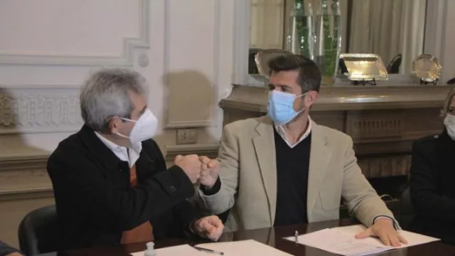 Firman un convenio de colaboración para capacitar a diferentes sectores de la economía local (quiénes pueden participar)