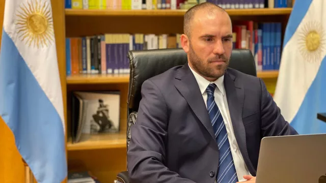 Las cartas al Club de París: así fue la negociación de Guzmán para evitar el default