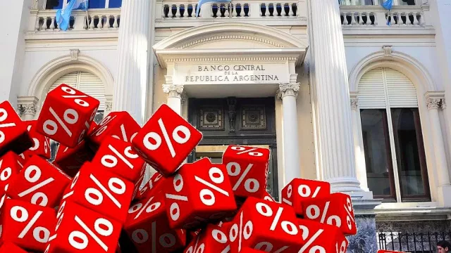 Cae la demanda de dinero: otra espada de Damocles en la estrategia monetaria