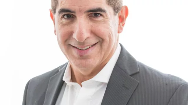 De un programa de TV a una agencia integral de comunicación: César Jorrat no se detiene en su camino de éxito empresarial