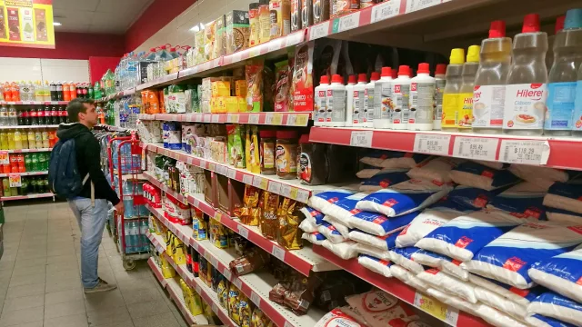 El consumo masivo cayó fuerte en diciembre, pero 2020 empató a 2019