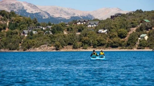 Turismo en la Patagonia: ingresos por $ 300 M y 100.000 permisos de circulación