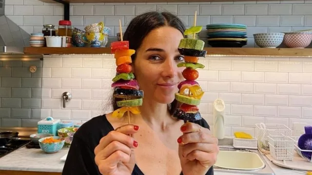 Un reconocido chef tucumano, cocinando en vivo hoy con Juana Viale