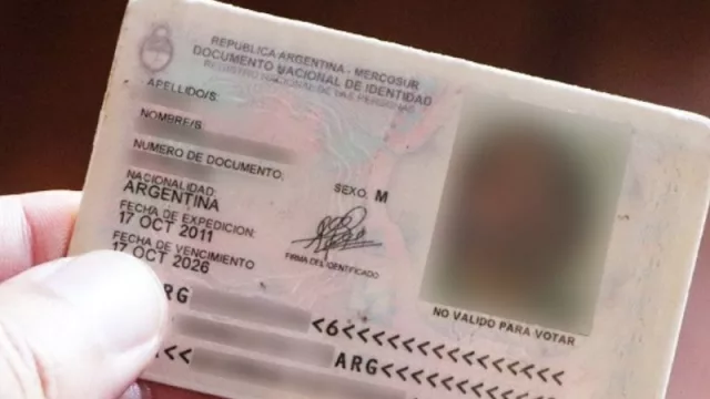 Confirmado el nuevo DNI, ¿quiénes pueden tramitarlo y qué pasará con las versiones anteriores?