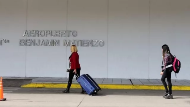 Este viernes, la compañía JetSmart retomará sus vuelos hacia Tucumán (y Aerolíneas ofrecerá vuelos diarios)