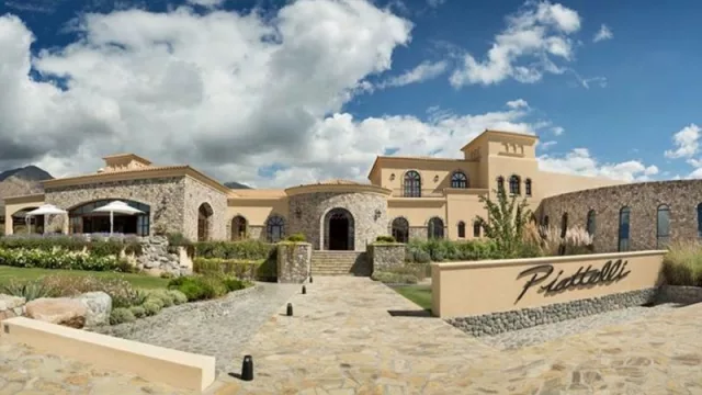 La bodega Piattelli abre su exclusivo resort en Cafayate y está buscando personal
