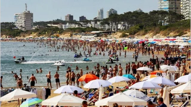 Cómo es el plan de Uruguay para reabrir el turismo a los argentinos: no quieren perder u$s 1000 M