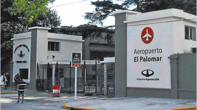 La pelea de Flyboni y JetSmart por El Palomar llega al Congreso