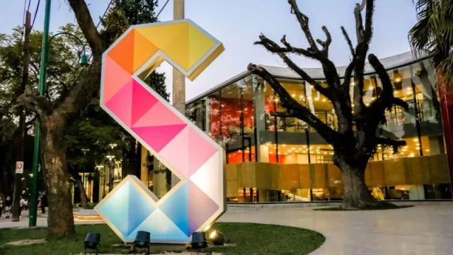 Se acerca el Día del Amigo, y podrás aprovechar los “Hot Days” del Shopping Nuevo Solar del Cerro