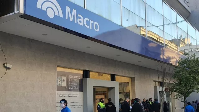 Banco Macro oficializó una de las medidas más aliviantes para los jubilados tucumanos