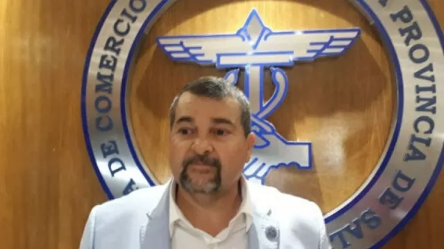 La Cámara de Comercio pide que los supermercados se limiten a productos esenciales