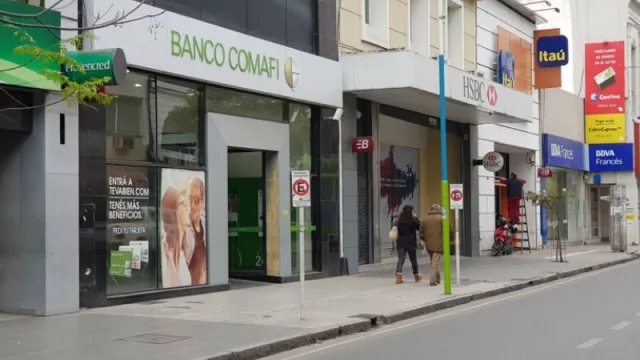 Hoy la jornada bancaria será reducida ¿desde qué hora atienden los bancos en Tucumán?