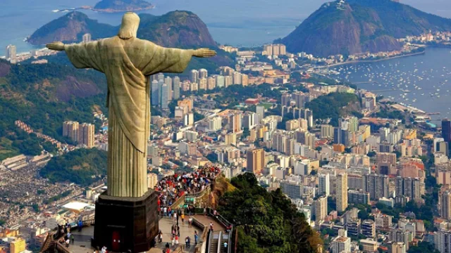 Cidade maravilhosa, coração do meu Brasil