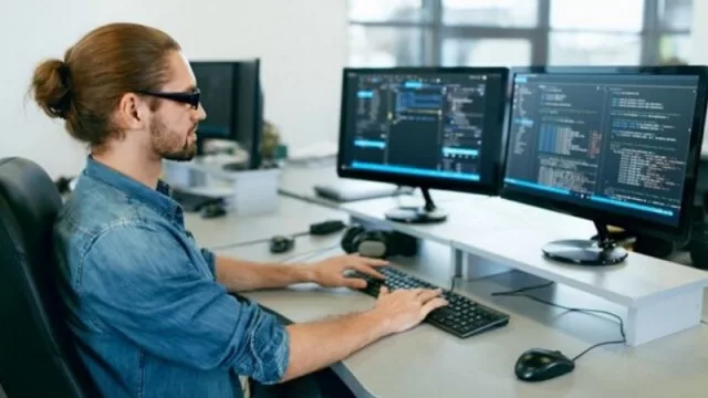 Frenan la ley de Economía del Conocimiento: alerta en la industria tucumana por los nuevos proyectos y los más de mil trabajadores