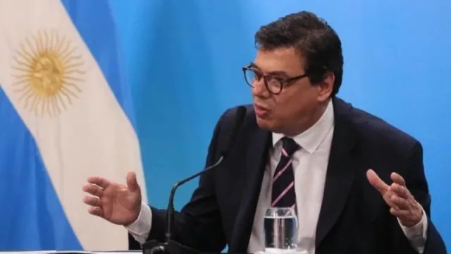 Atentos tucumanos: ¿quiénes son los trabajadores estatales que no cobrarán el aumento de $ 4.000? 