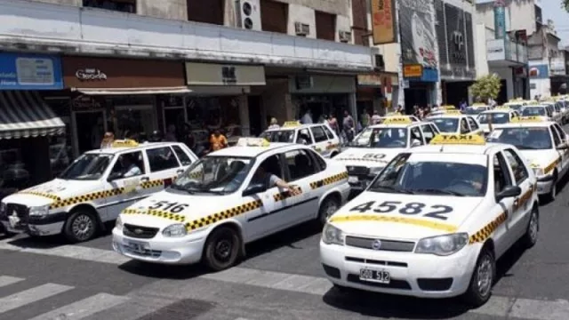 Luego del aumento del boleto, llegaría el turno de los taxis: ¿a cuánto subiría la tarifa?