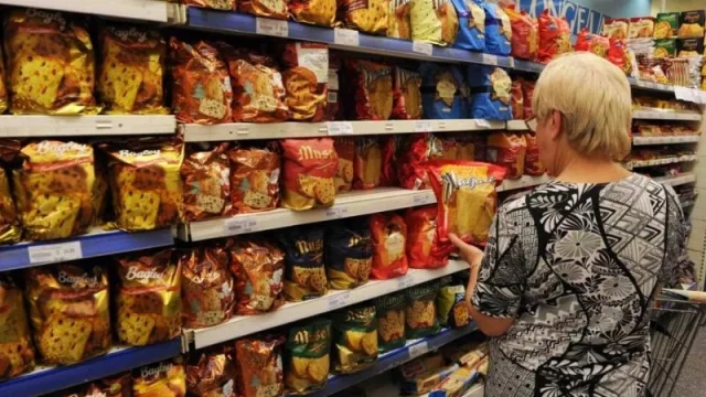 ¿Beneficio para los consumidores o estrategia de venta?: pactarán precios de referencia para navidad en Tucumán