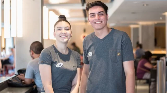 Una reconocida cadena multinacional apuesta a cerrar el año con un novedoso proyecto laboral (el caso de Tucumán)