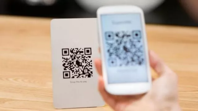 Casi el 50% (todavía) no pagó con QR 