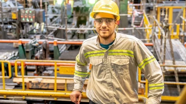 Atención jóvenes estudiantes: ¿te gustaría poner un pie dentro de Techint? (pasantías de verano abiertas)