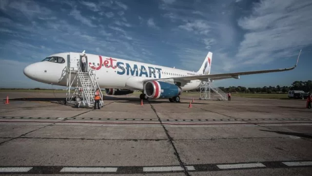 JetSmart redobla la apuesta: tickets con descuentos entre 30% y 70% (para qué destinos y en qué fechas)